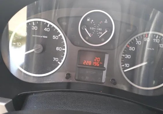 Peugeot Partner cena 25500 przebieg: 230000, rok produkcji 2012 z Częstochowa małe 22